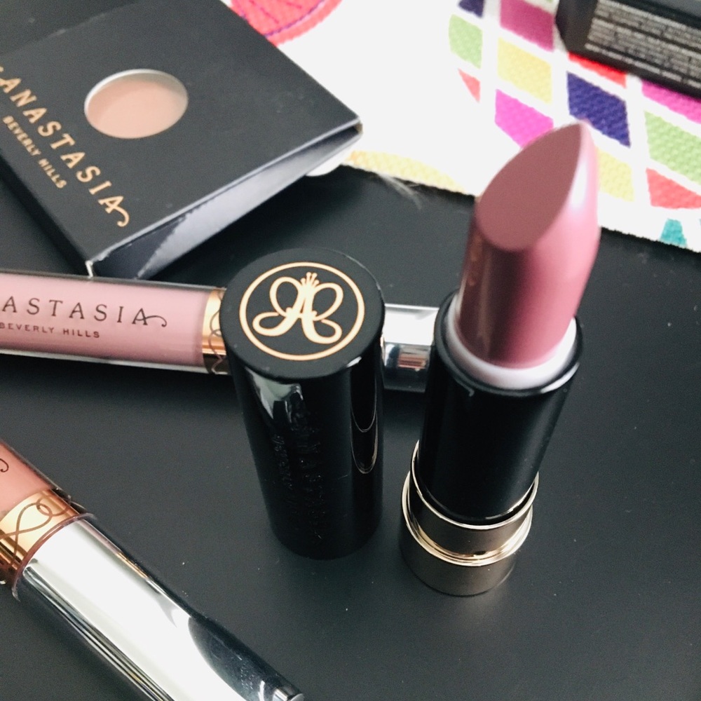 Anastasia bundle